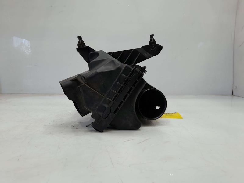 2016 - 2023 Nissan Maxima Engine Air Cleaner Box Assembly OEM 165004RA0A