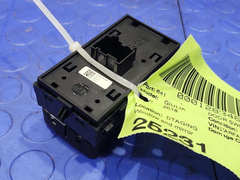 2018 Alfa Romeo Giulia Door Switch Front