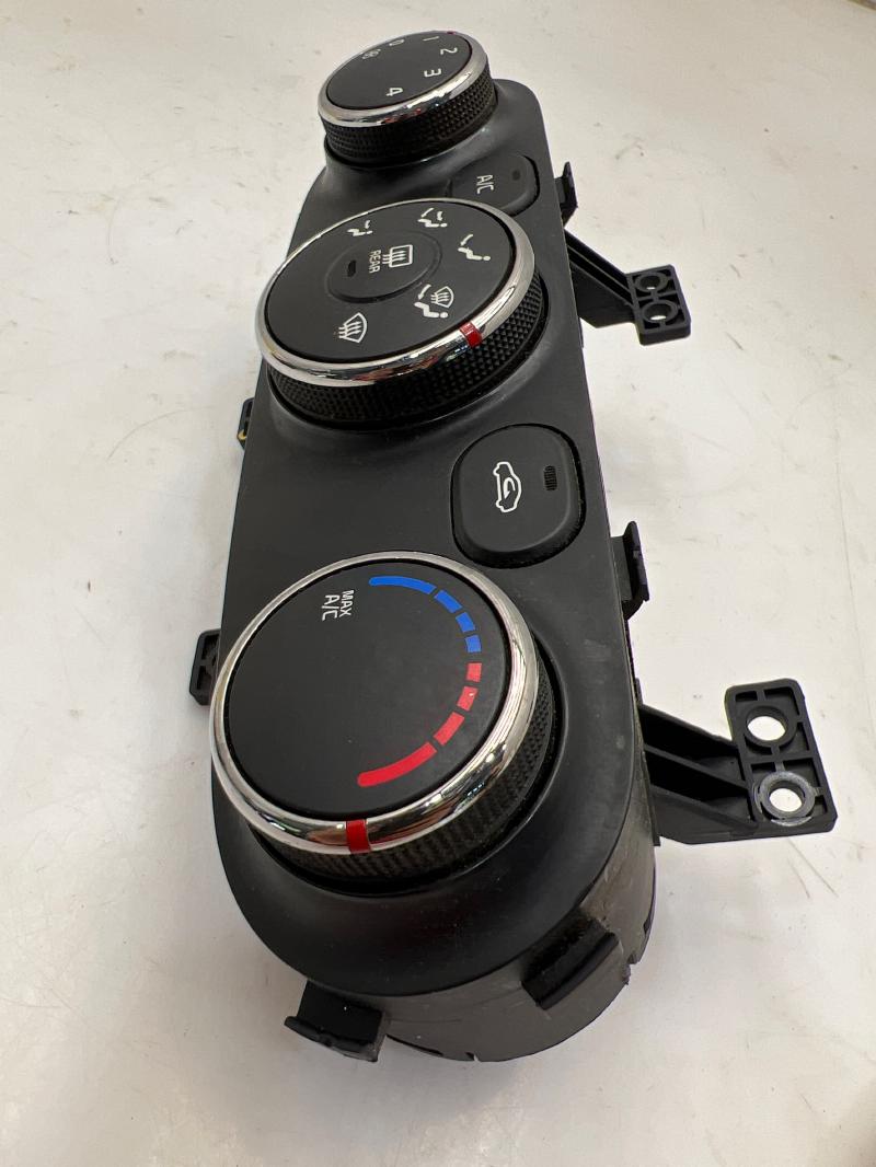 2016 Kia Forte Heater A/C Control