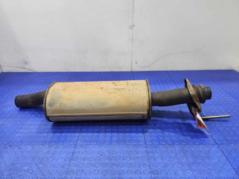2011 Ford F-250 Super Duty Muffler