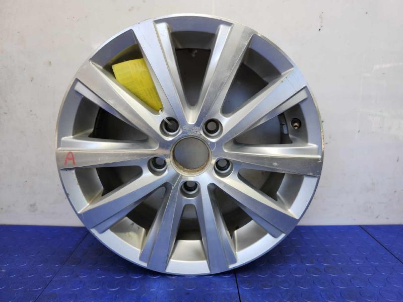 2013 Volkswagen Jetta Wheel