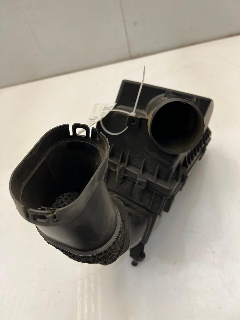 2011 Jaguar XF Air Cleaner