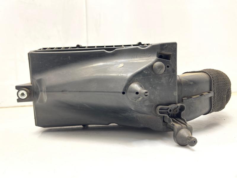 2011 Jaguar XF Air Cleaner