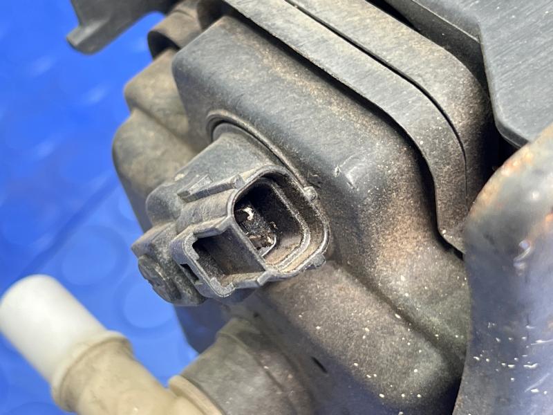 2011-2014 Ford Expedition EL Fuel Vapor Charcoal Canister OEM BL1Z9D653A