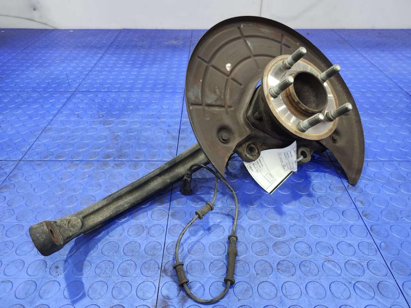 2014 Dodge Challenger Spindle Knuckle Front