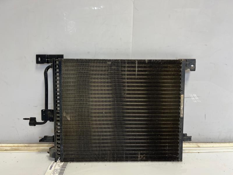 2004 Dodge Dakota Condenser