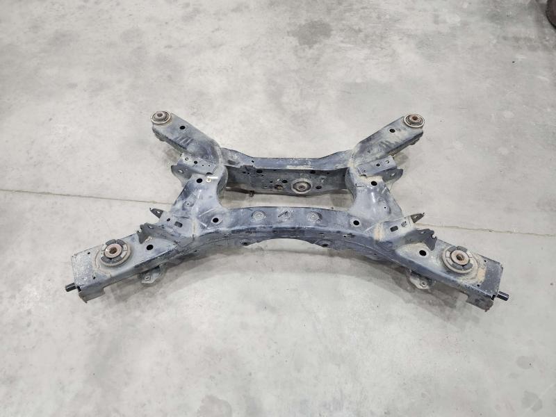 2014 Infiniti QX60 Crossmember/Cradle/Undercarria