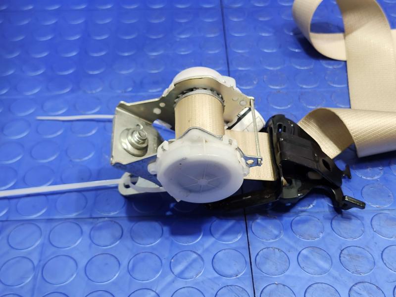 2018 Toyota Highlander Rear Seat Belt