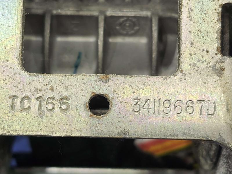 2015 Chrysler 200 Rear Seat Belt