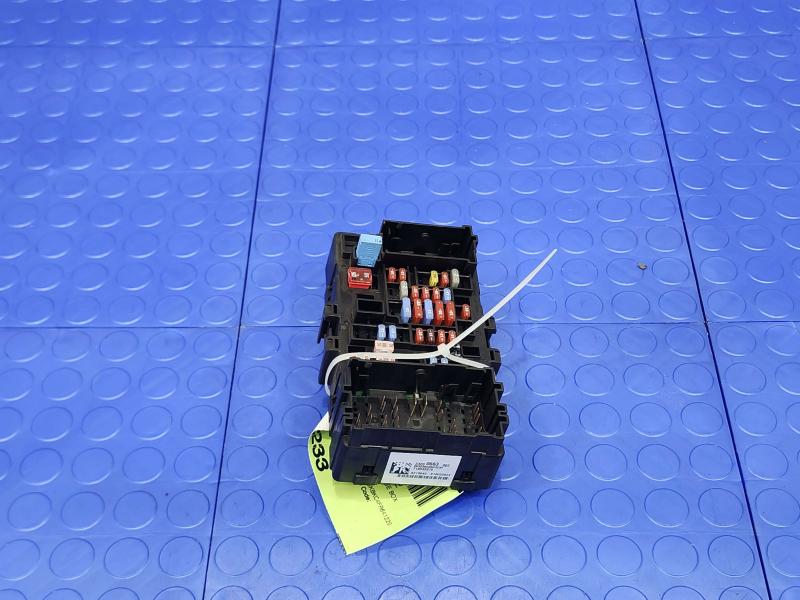 2015 Chevrolet Tahoe Cabin Fuse Box