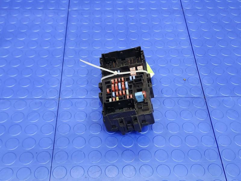 2015 Chevrolet Tahoe Cabin Fuse Box