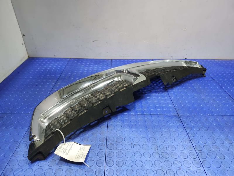 2012 Dodge Grand Caravan Grille