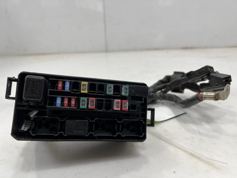 2020 Nissan Versa Engine Fuse Box