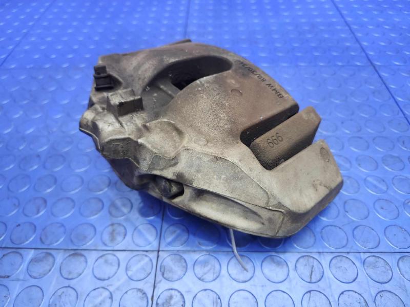 2011 BMW 535i Caliper