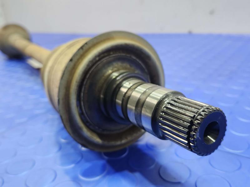 2014 Chrysler 300 Axle Shaft