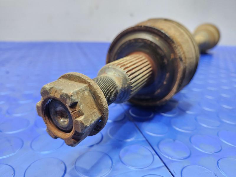 2014 Chrysler 300 Axle Shaft