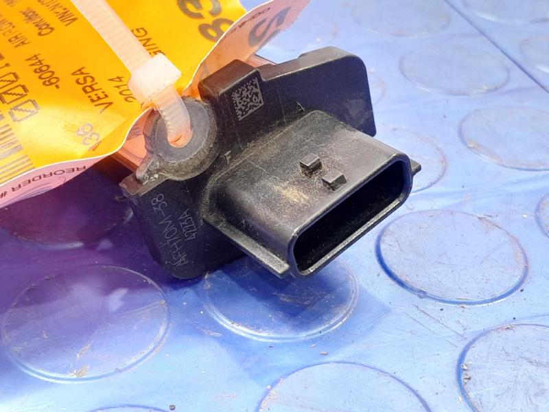 2014 Nissan Versa Air Flow Meter