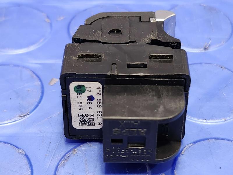 2017-2025 Audi A4 Trunk Relase Switch Genuine OEM Part 4M0959831A5PR