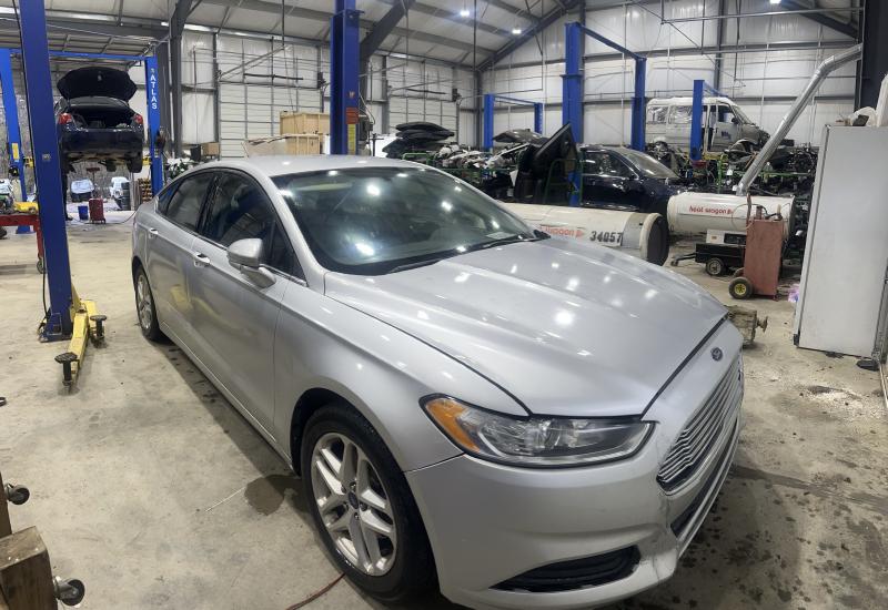 2014 Ford Fusion Back Glass/Window