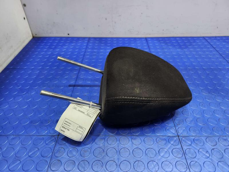 2016 Nissan Rogue Headrest