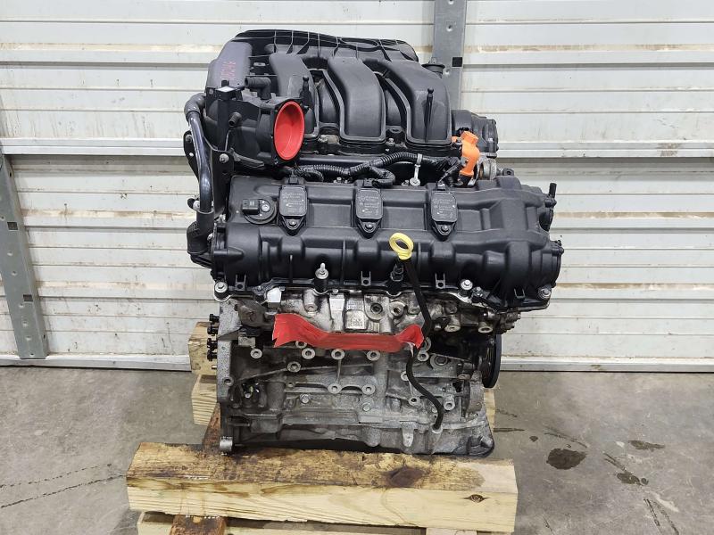 2013 Chrysler 300 Engine Assembly/Motor