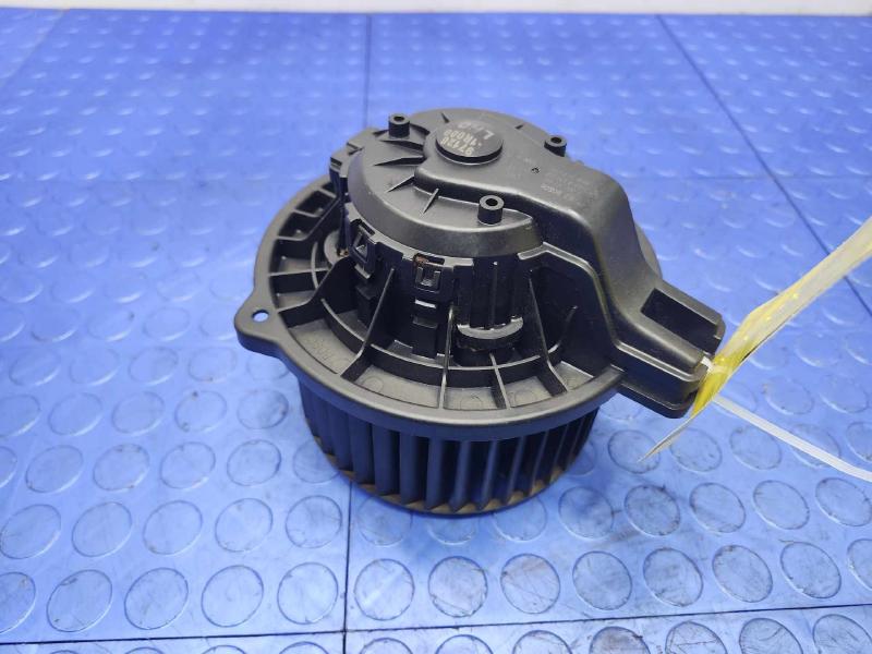 2012-2017 Hyundai Accent Heater AC Blower Motor Assembly OEM 971111R000