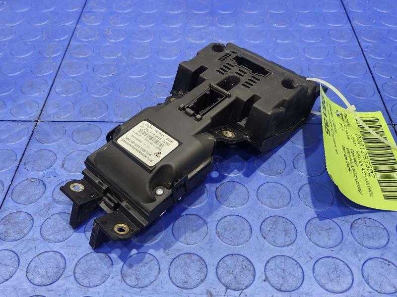 2015 Porsche Panamera Heater A/C Control