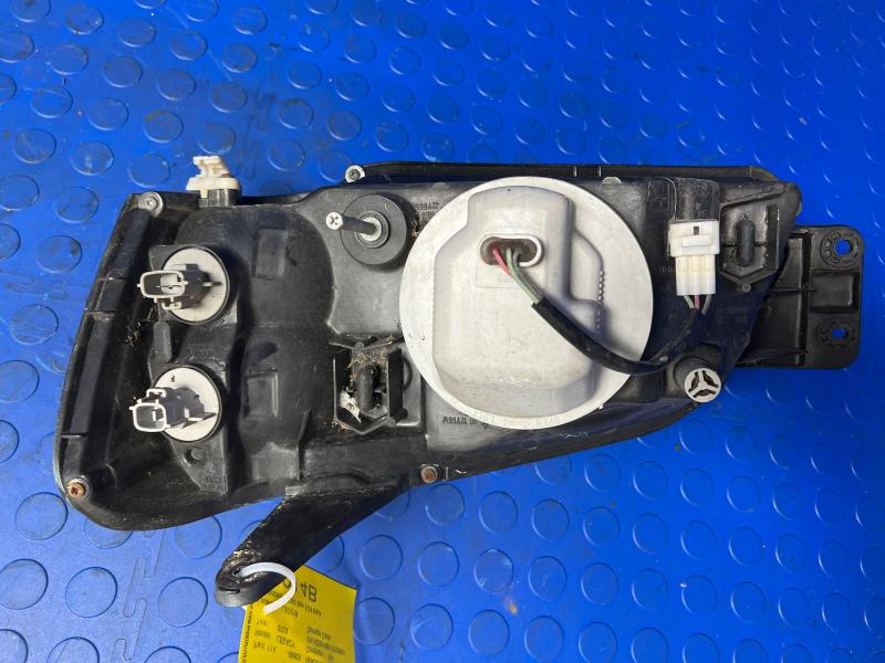 2003 Subaru Legacy Headlamp Assembly