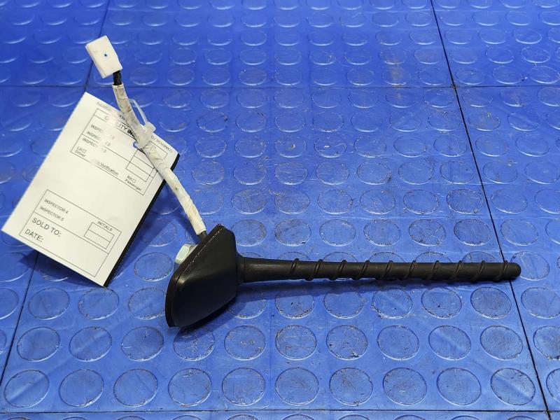 2013 Toyota Prius Antenna