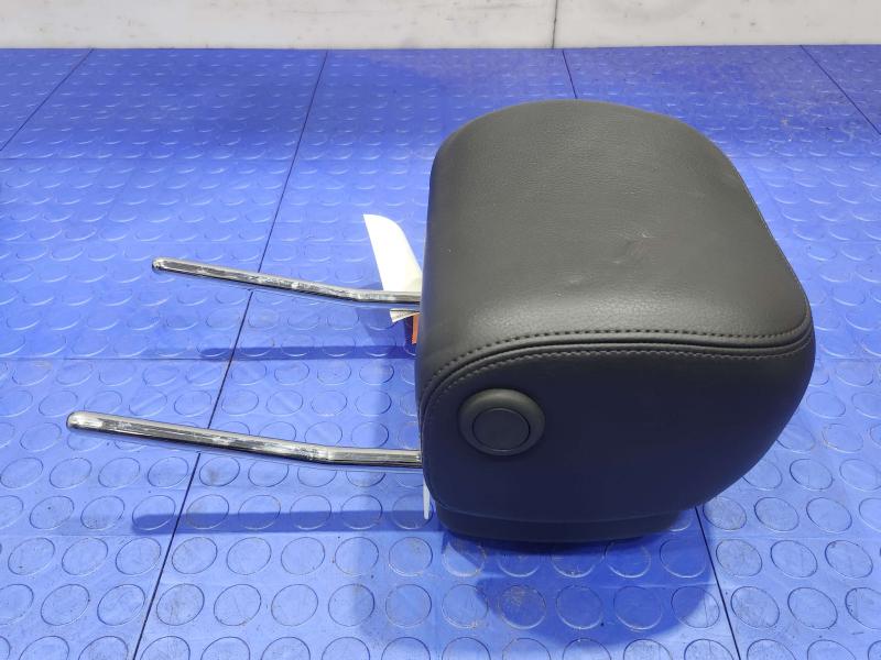 2014 Audi A7 Headrest