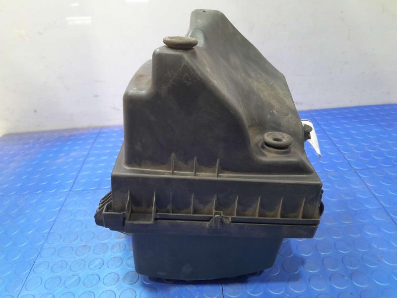 2012 Jeep Grand Cherokee Air Cleaner