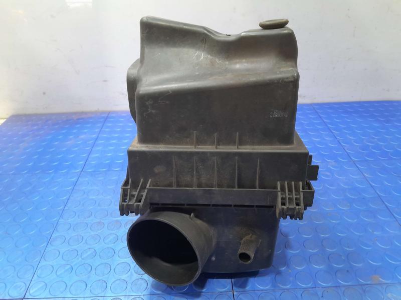 2012 Jeep Grand Cherokee Air Cleaner