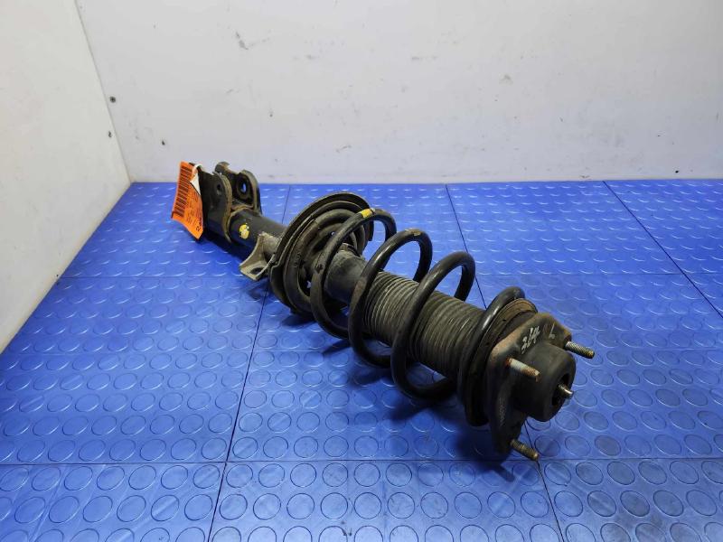2013 Hyundai Santa Fe Strut Assembly