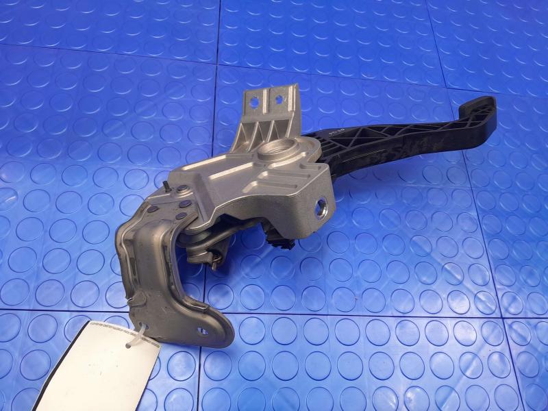 2011-2016 Kia Optima Parking Brake Control Pedal Assembly OEM 59700-2T000