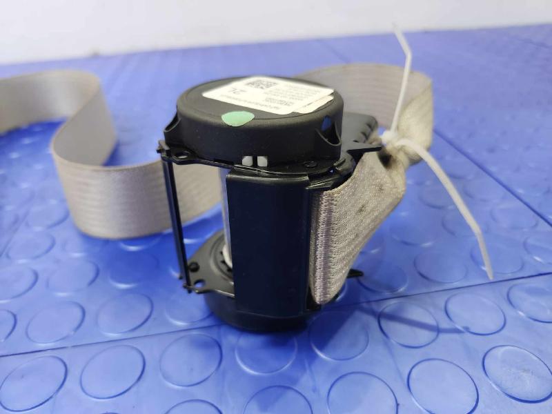 2021 Chrysler Voyager Rear Seat Belt
