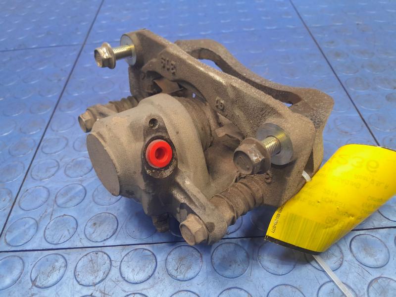2014 Subaru Forester Caliper