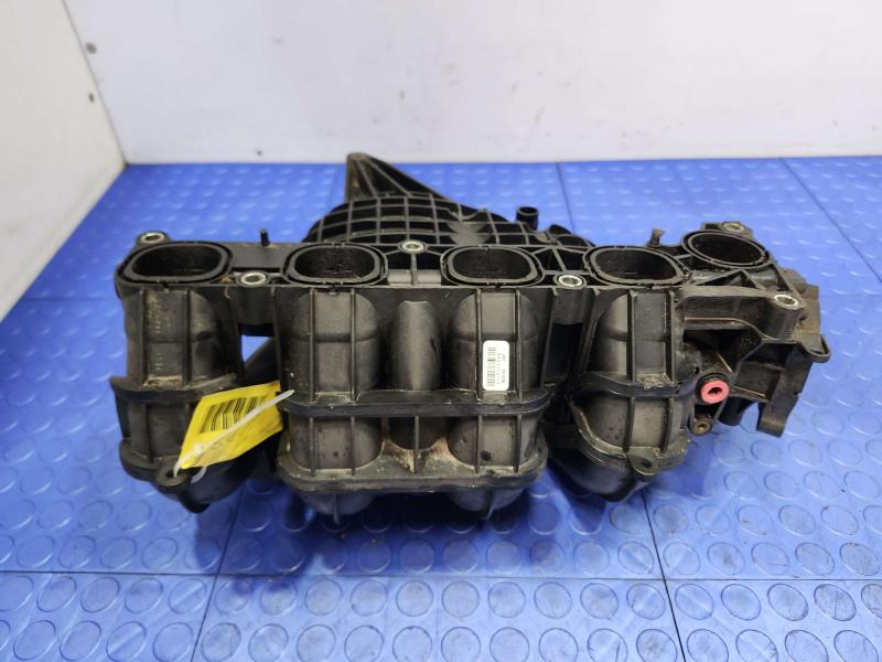 2013 Ford Fusion Intake Manifold