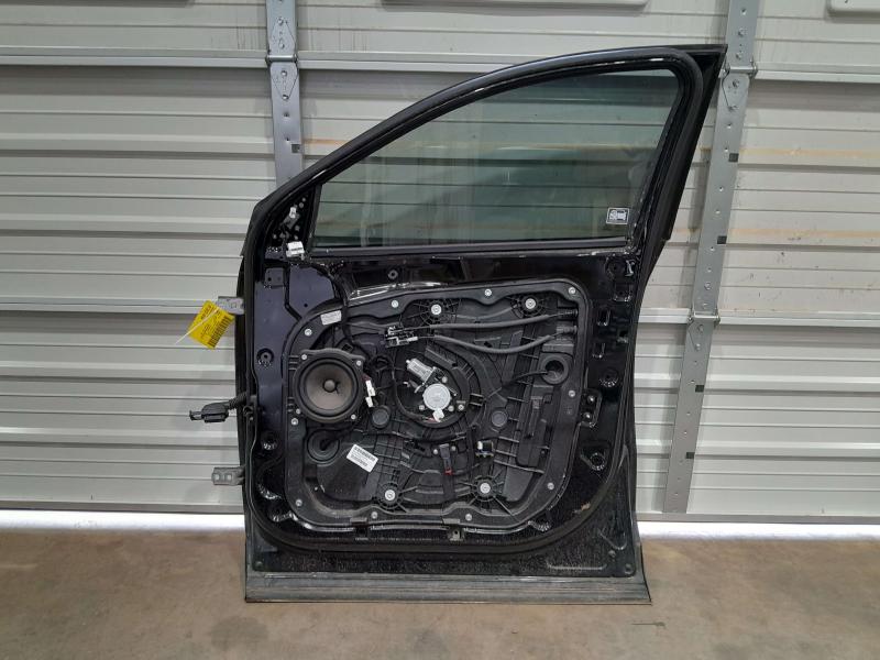 2017 Kia Sorento Front Door