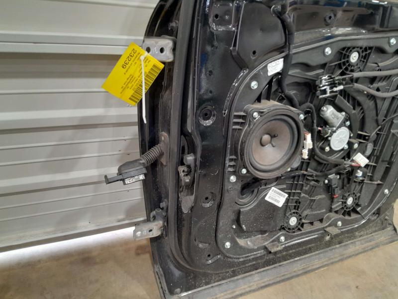 2017 Kia Sorento Front Door