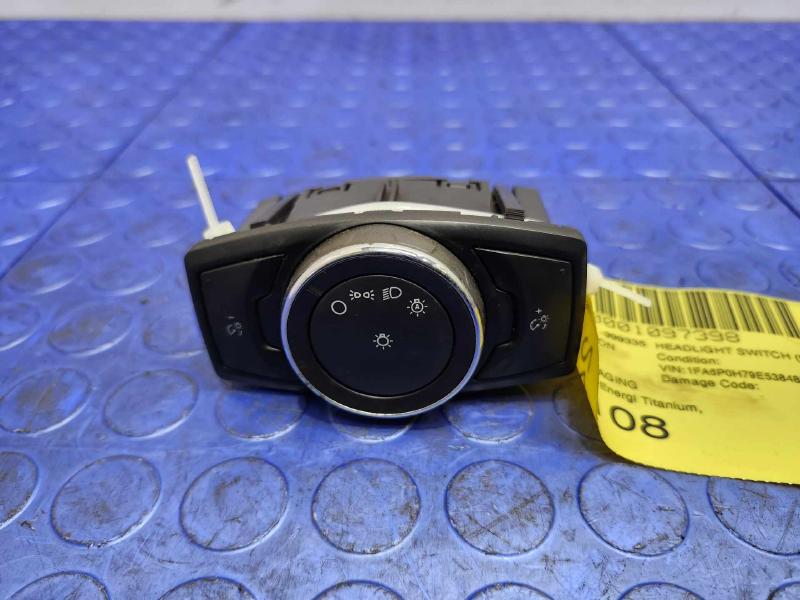 2014 Ford Fusion Headlight Switch (Dash Mtd)