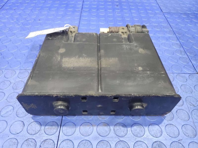 2004 Ford Explorer Evaporator Canister