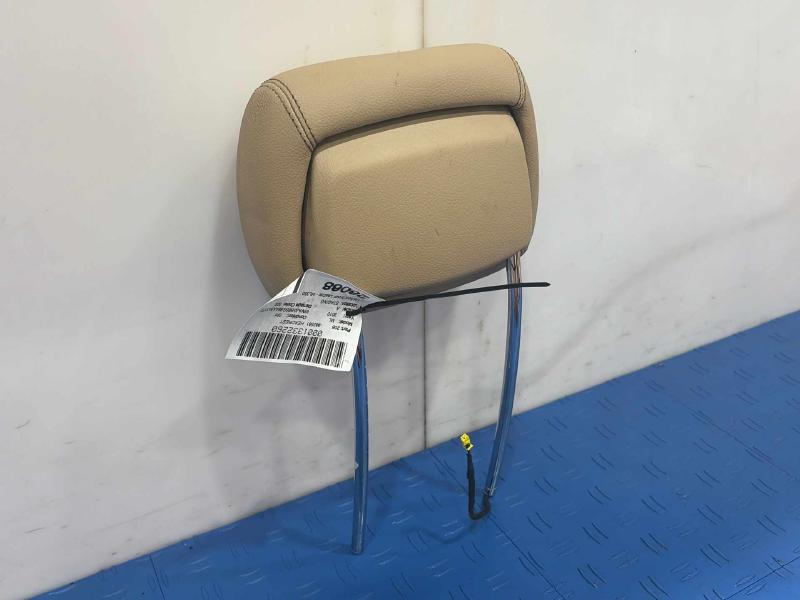 2010 Mercedes ML-Class Headrest