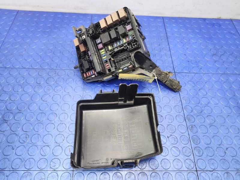 2011-2014 Hyundai Sonata 2.4 Engine Fuse Box Relay Junction Block OEM 912003Q101