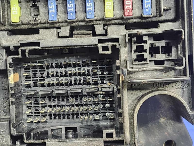 2011-2014 Hyundai Sonata 2.4 Engine Fuse Box Relay Junction Block OEM 912003Q101