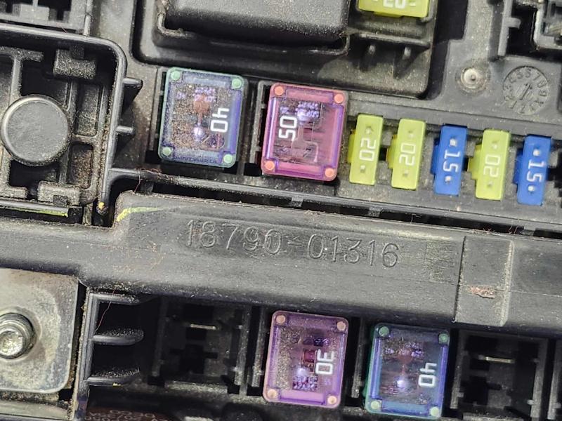 2011-2014 Hyundai Sonata 2.4 Engine Fuse Box Relay Junction Block OEM 912003Q101