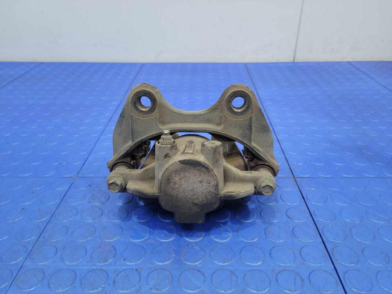 2013 Cadillac Escalade Caliper