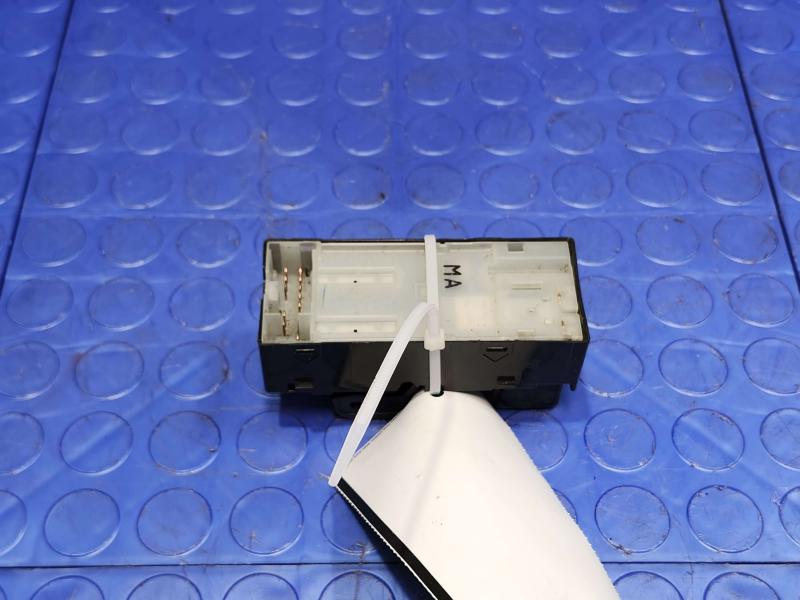 2015 Chevrolet City Express Door Switch Front