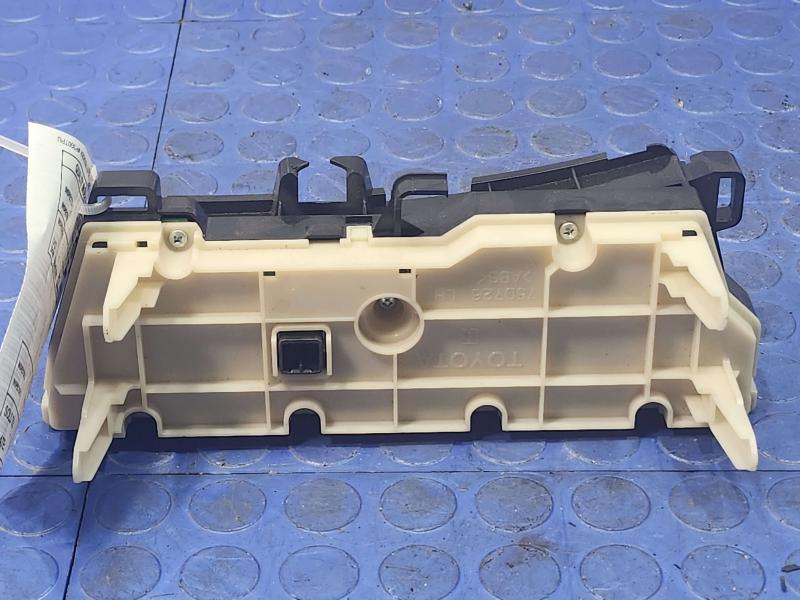 2014 Toyota Prius Heater A/C Control