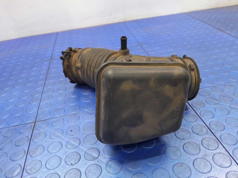 2015 Hyundai Tucson Air Intake Tube/Resonator