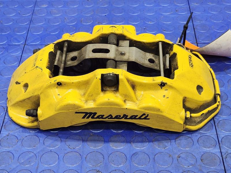 2011 Maserati Quattroporte Caliper